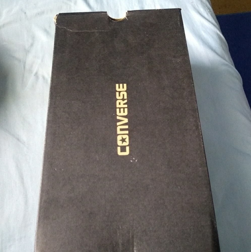 Converse - Picture 7 of 7
